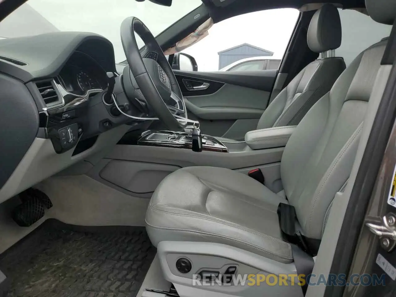 7 Фотография поврежденного автомобиля WA1AAAF74KD008880 AUDI Q7 2019