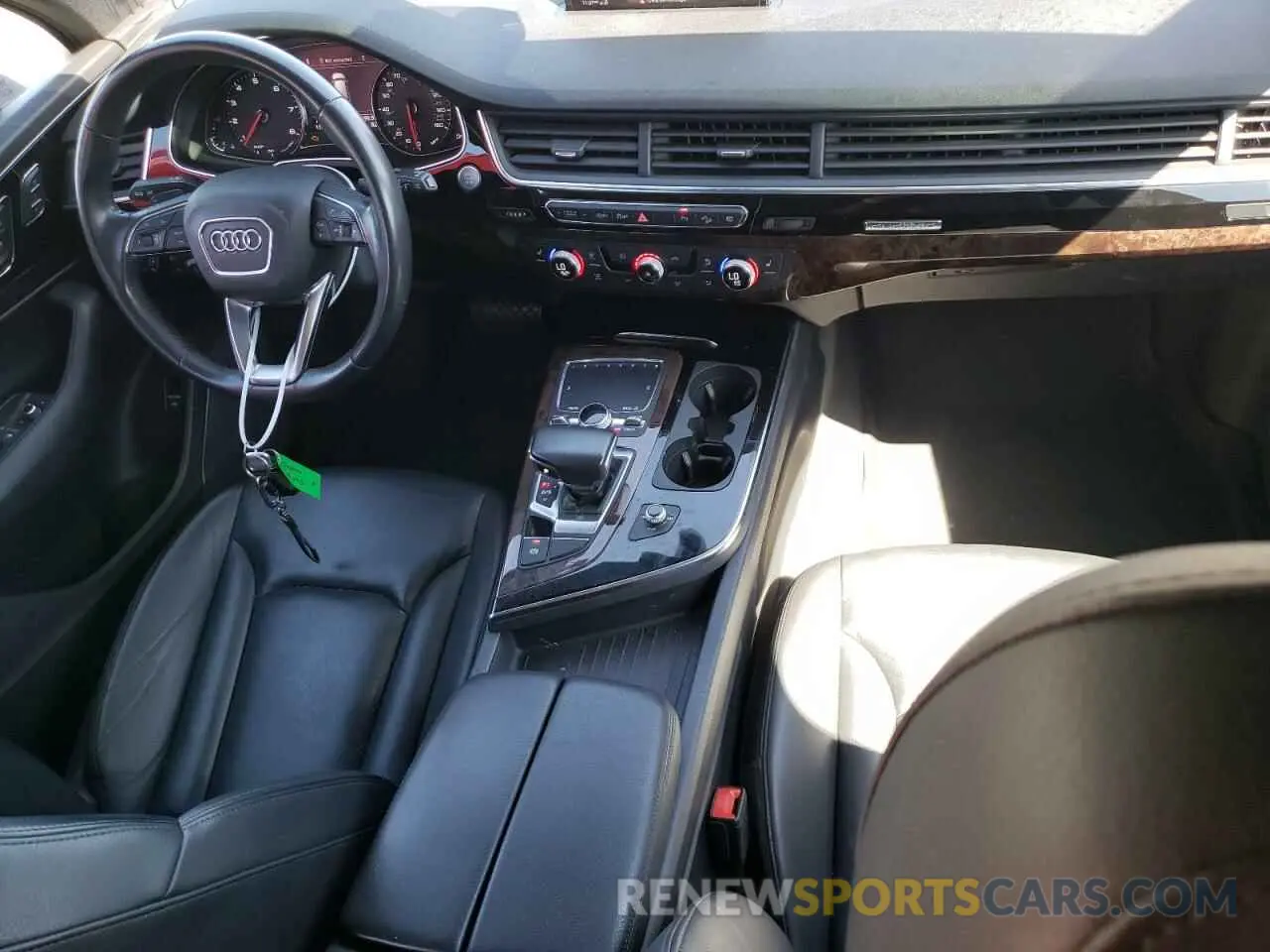 8 Photograph of a damaged car WA1AAAF78KD031577 AUDI Q7 2019