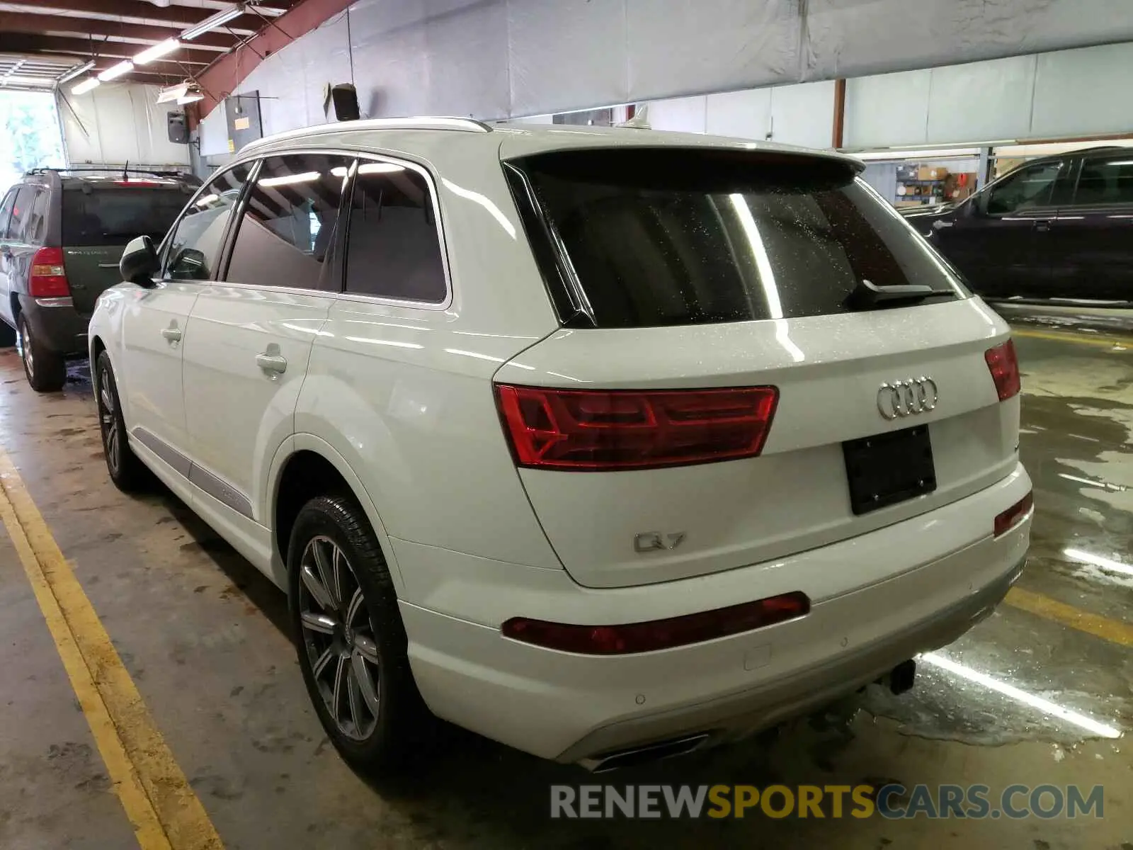 3 Photograph of a damaged car WA1AAAF78KD045267 AUDI Q7 2019