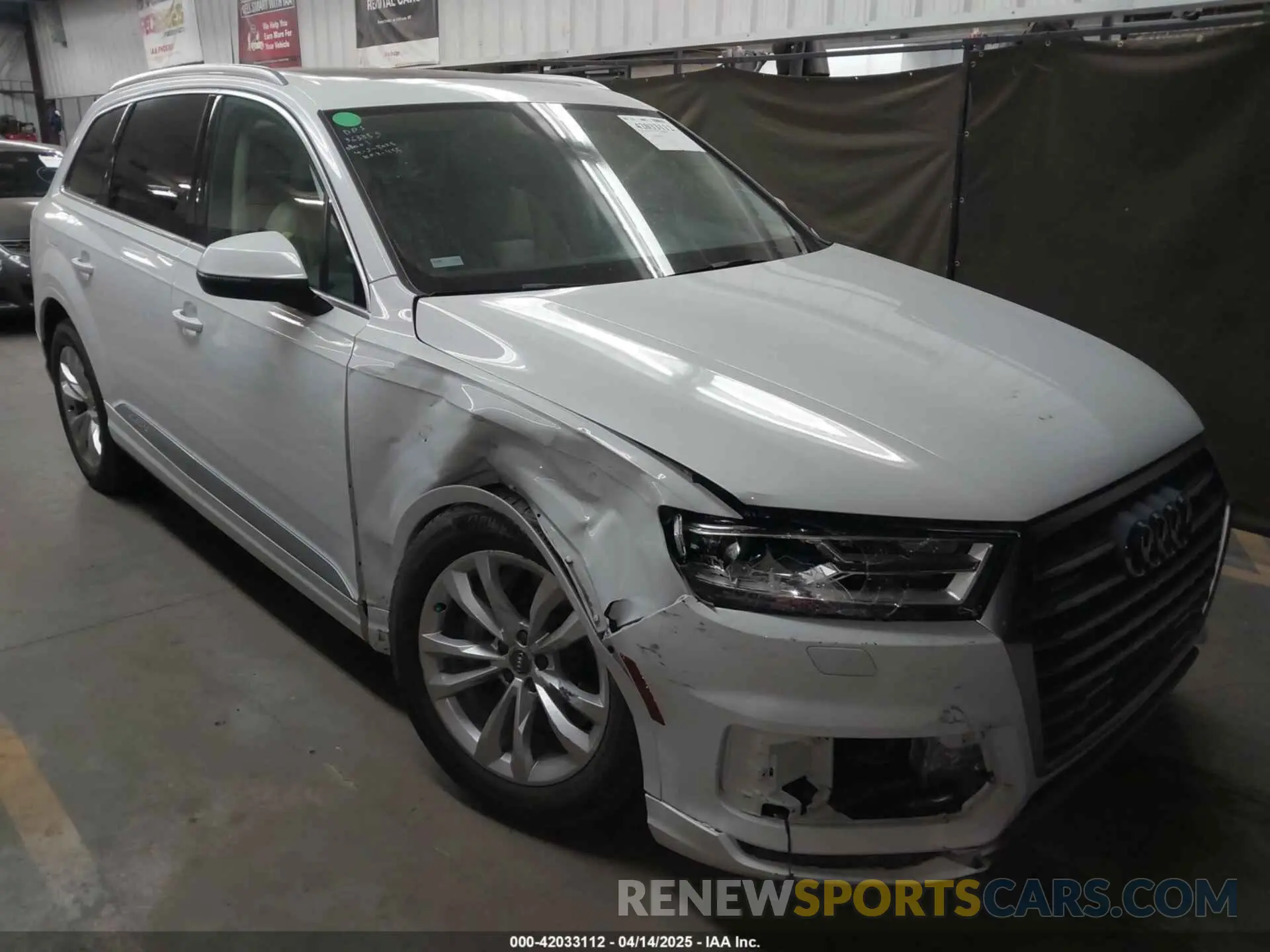 1 Фотография поврежденного автомобиля WA1AAAF79KD011001 AUDI Q7 2019