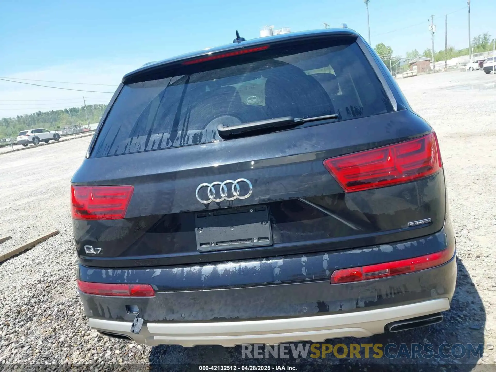 16 Photograph of a damaged car WA1AHAF71KD029374 AUDI Q7 2019