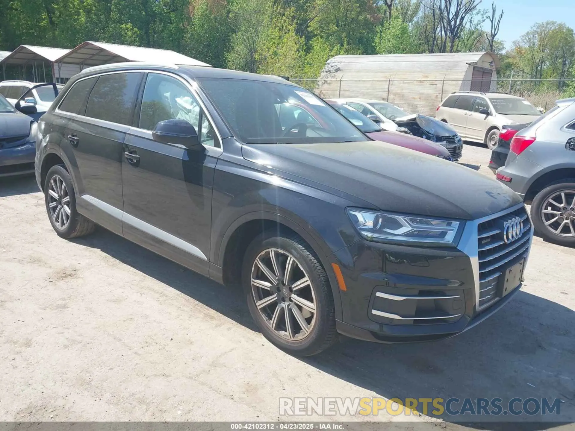 1 Photograph of a damaged car WA1AHAF72KD028489 AUDI Q7 2019