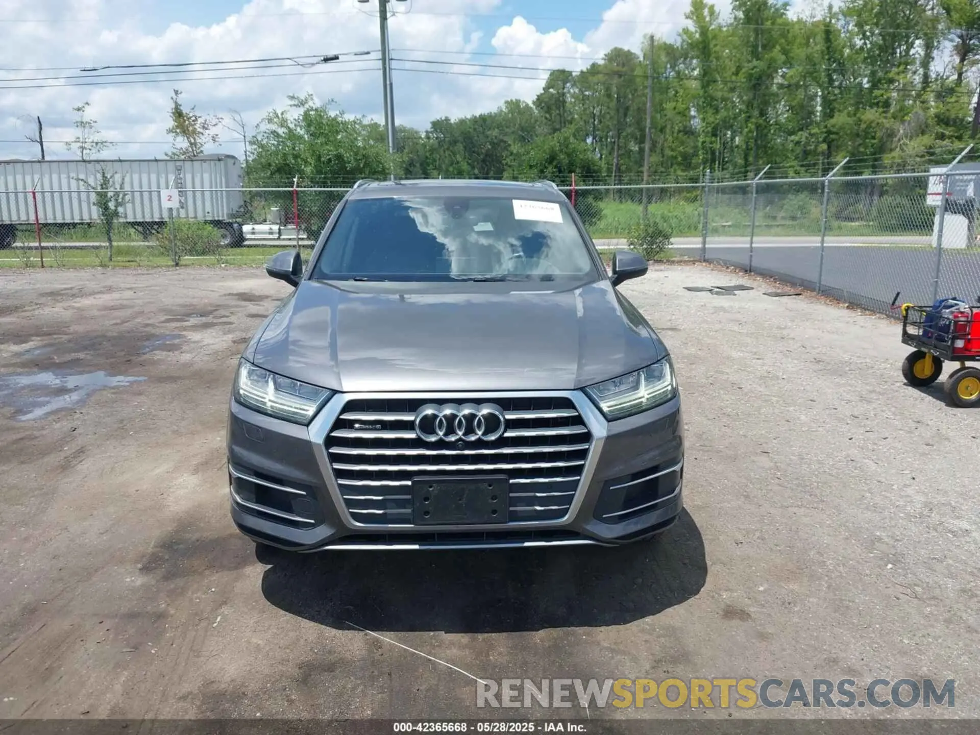 12 Photograph of a damaged car WA1AHAF73KD047665 AUDI Q7 2019