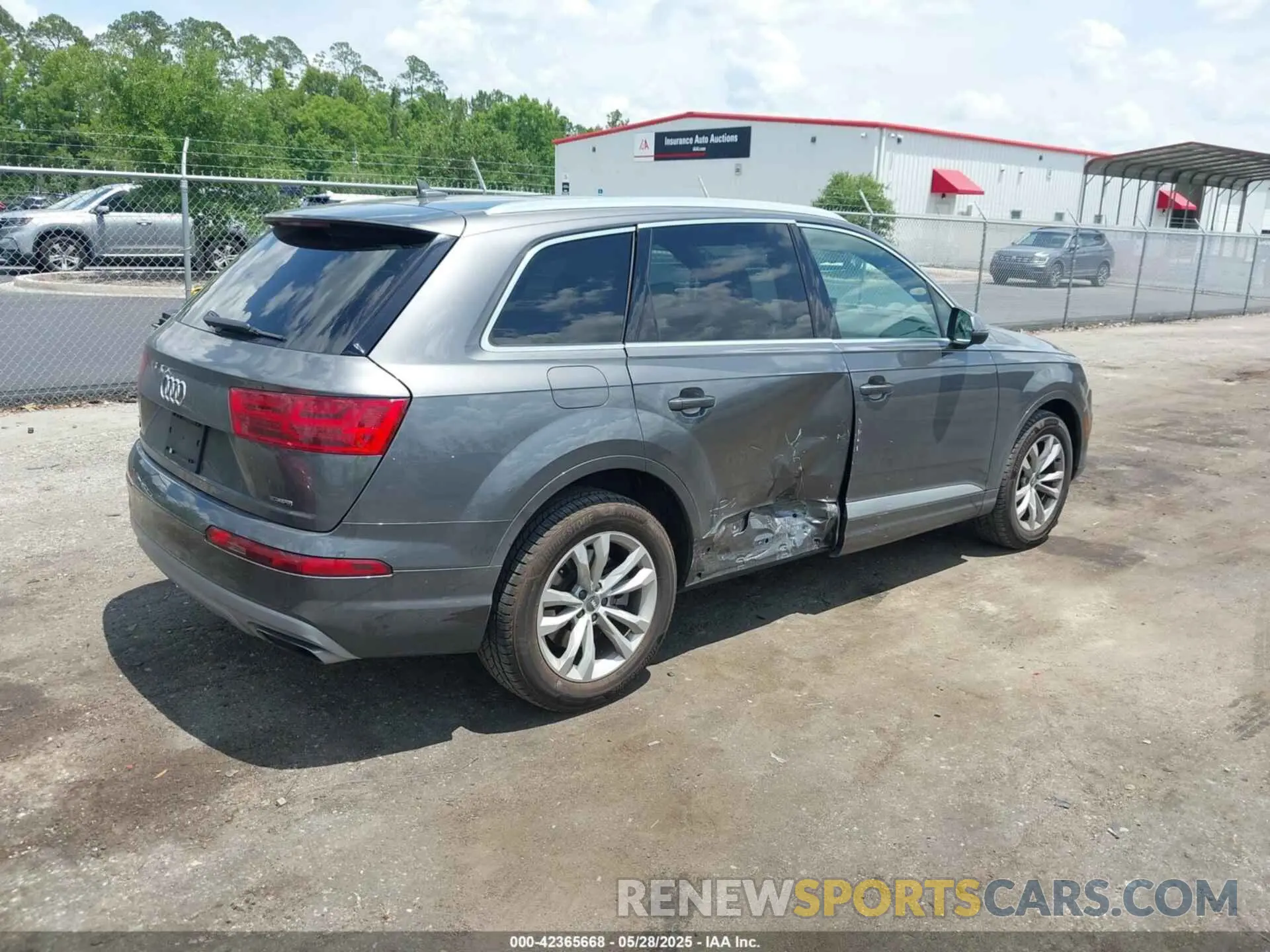 4 Photograph of a damaged car WA1AHAF73KD047665 AUDI Q7 2019