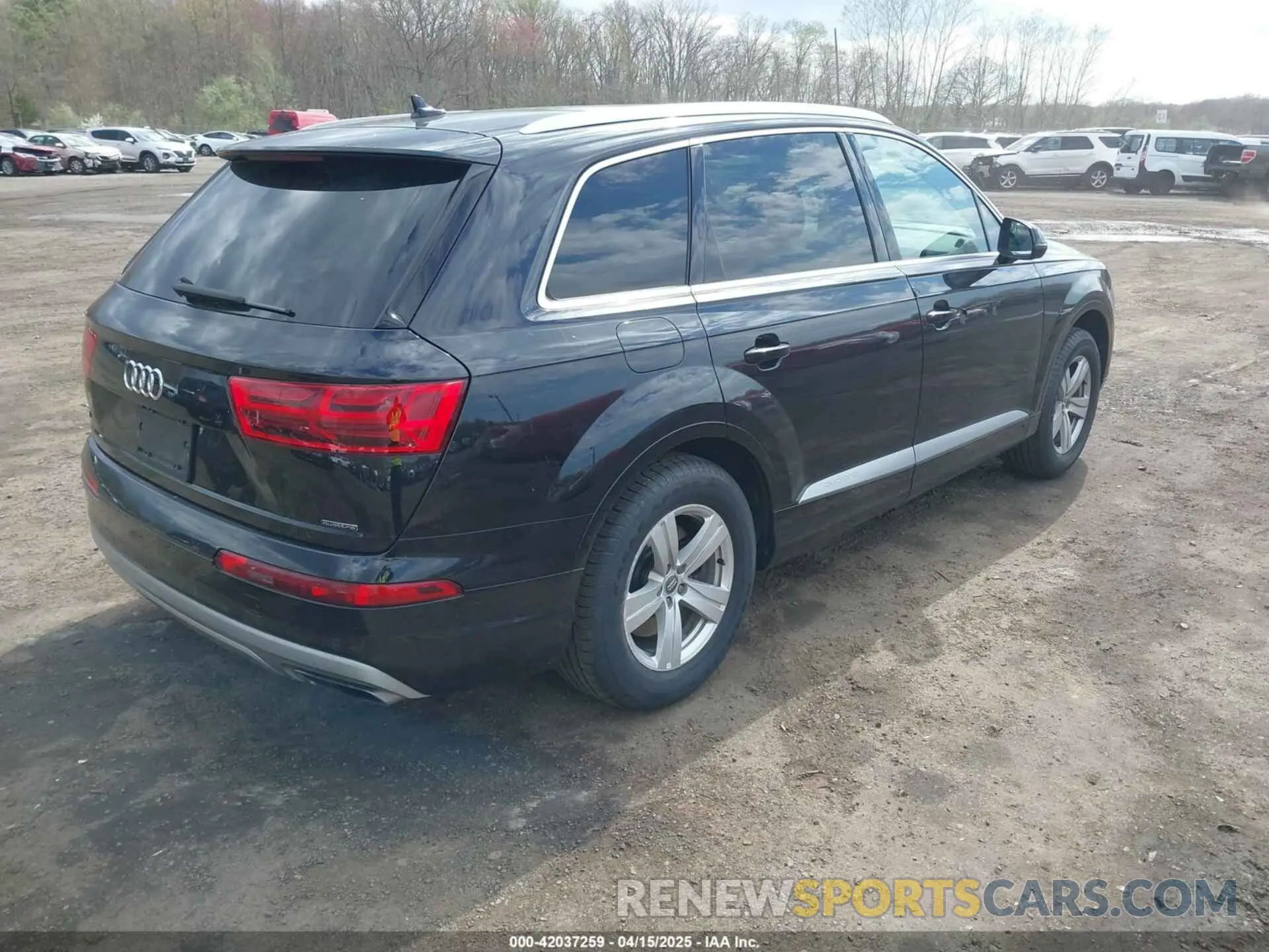 4 Фотография поврежденного автомобиля WA1AHAF74KD034469 AUDI Q7 2019