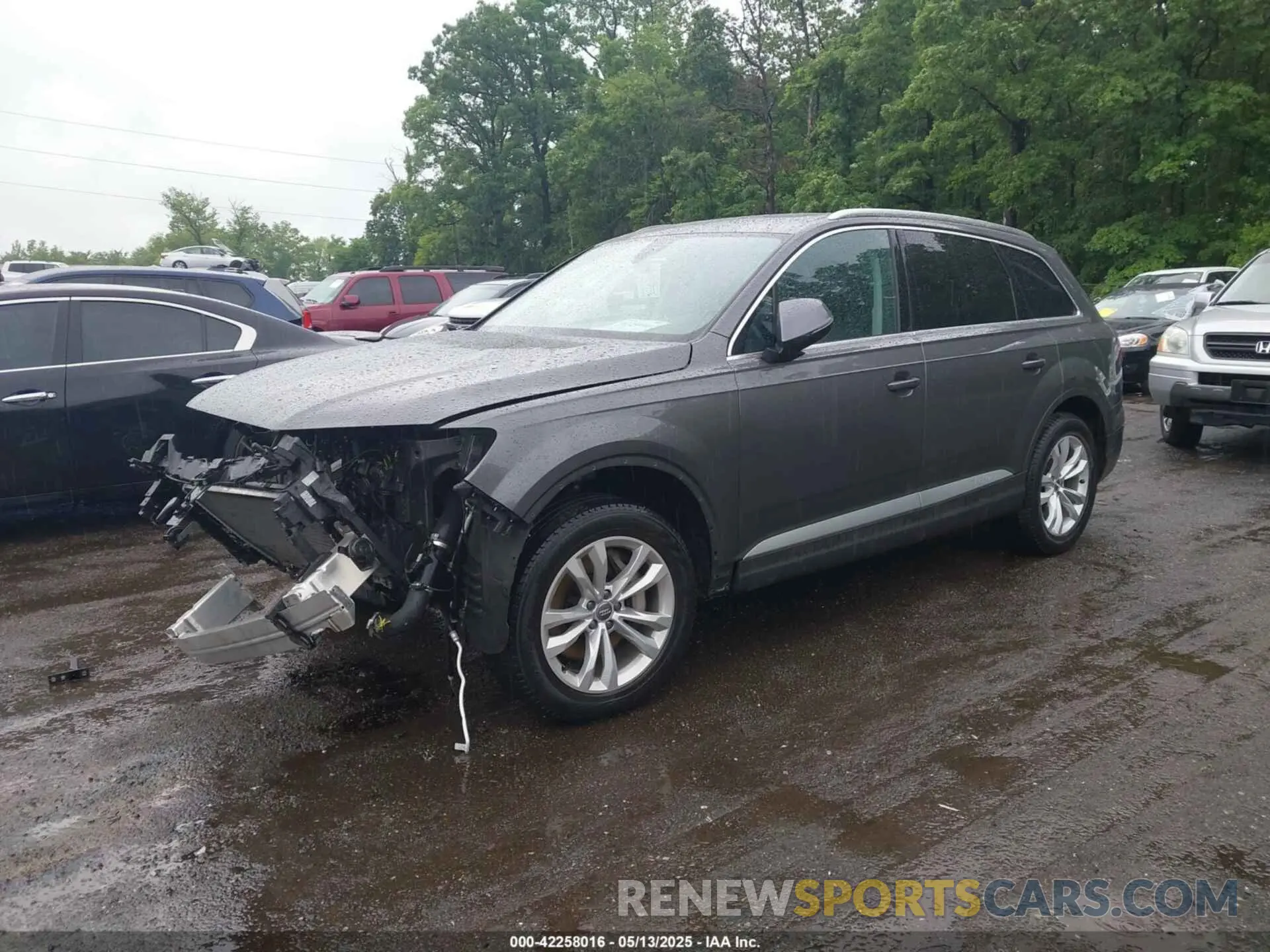 2 Фотография поврежденного автомобиля WA1AHAF75KD030236 AUDI Q7 2019