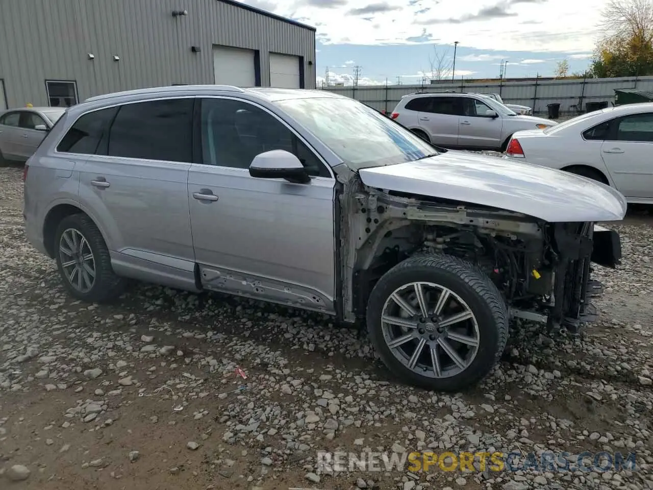 4 Photograph of a damaged car WA1LAAF70KD029783 AUDI Q7 2019