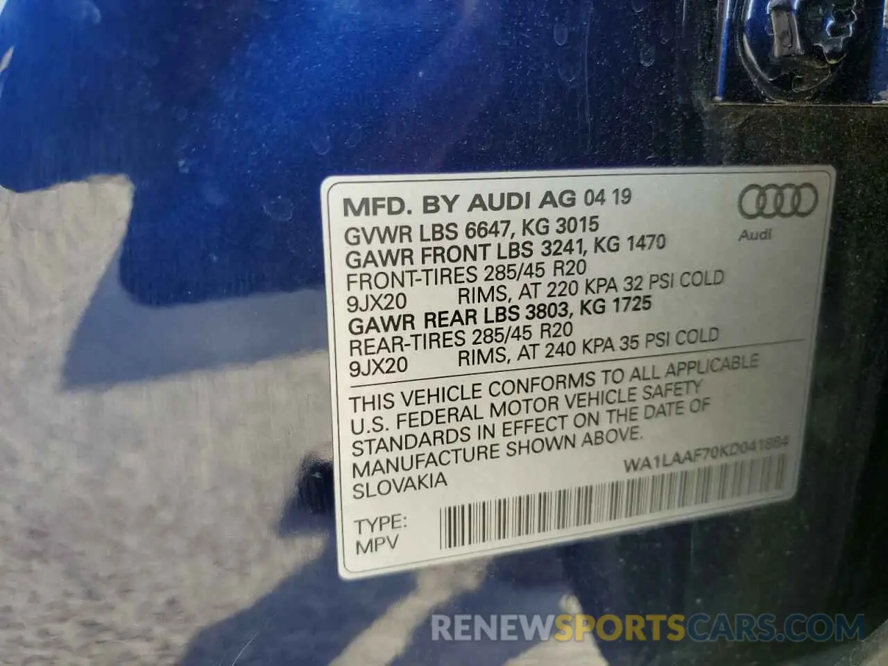 13 Photograph of a damaged car WA1LAAF70KD041884 AUDI Q7 2019