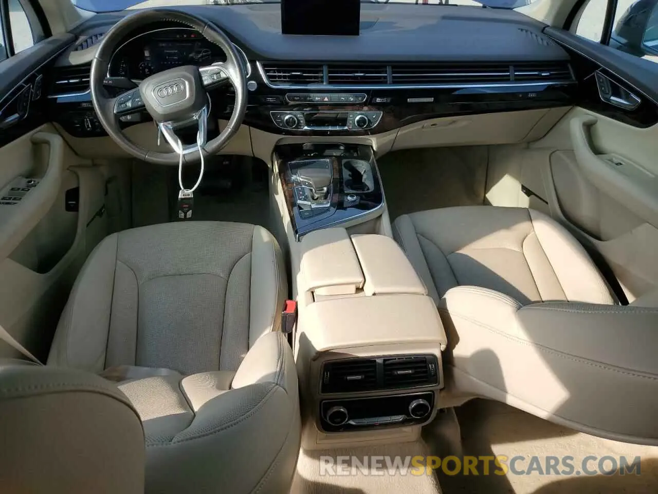 8 Photograph of a damaged car WA1LAAF70KD041884 AUDI Q7 2019