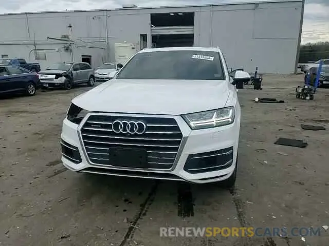 12 Фотография поврежденного автомобиля WA1LAAF71KD043207 AUDI Q7 2019