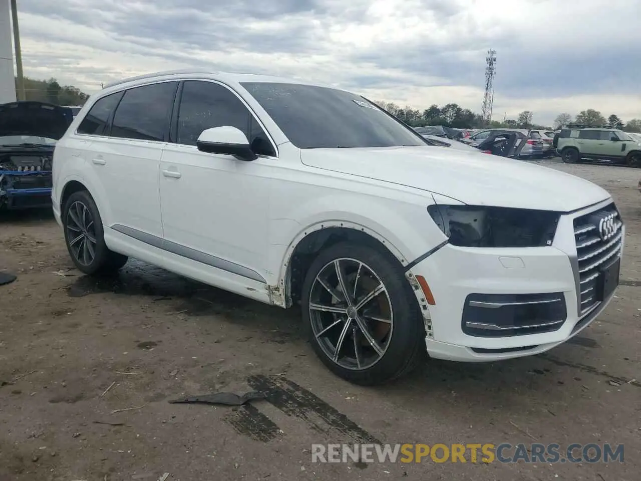 4 Фотография поврежденного автомобиля WA1LAAF71KD043207 AUDI Q7 2019