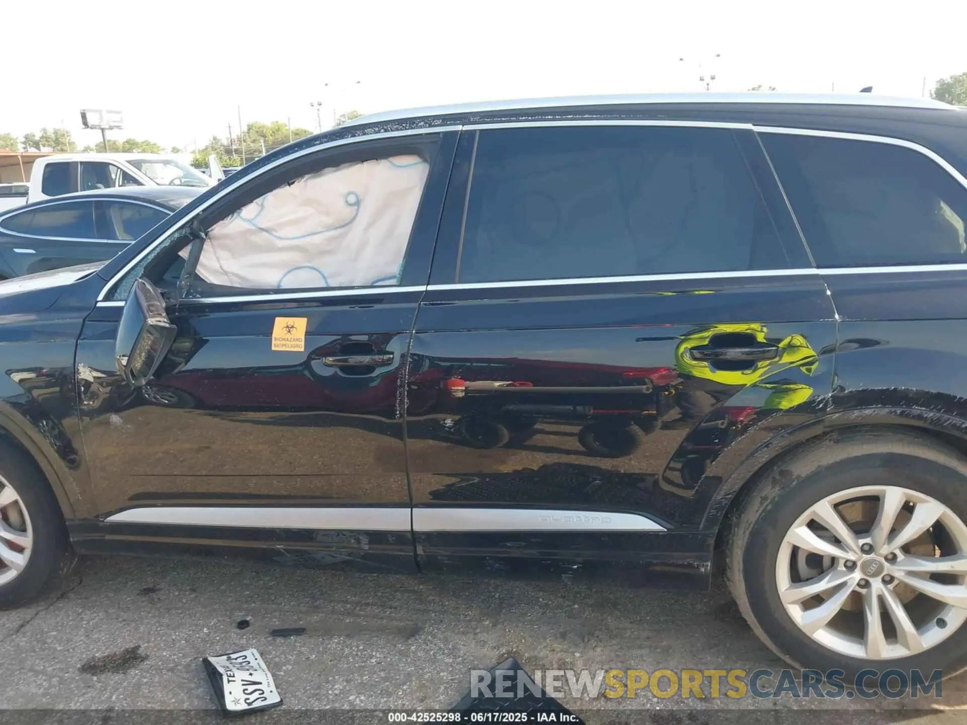 15 Photograph of a damaged car WA1LAAF73KD005199 AUDI Q7 2019