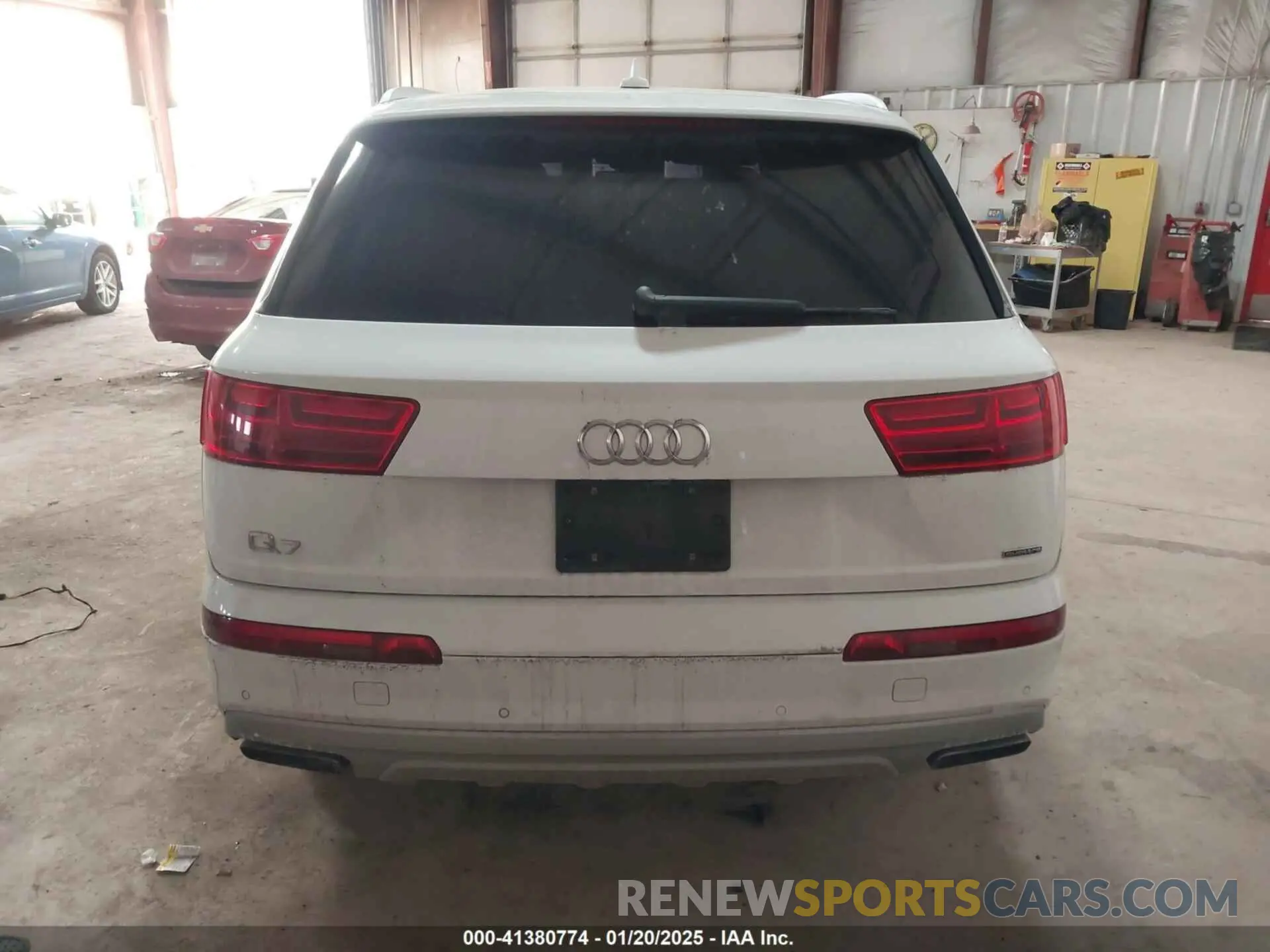 16 Фотография поврежденного автомобиля WA1LAAF73KD044505 AUDI Q7 2019
