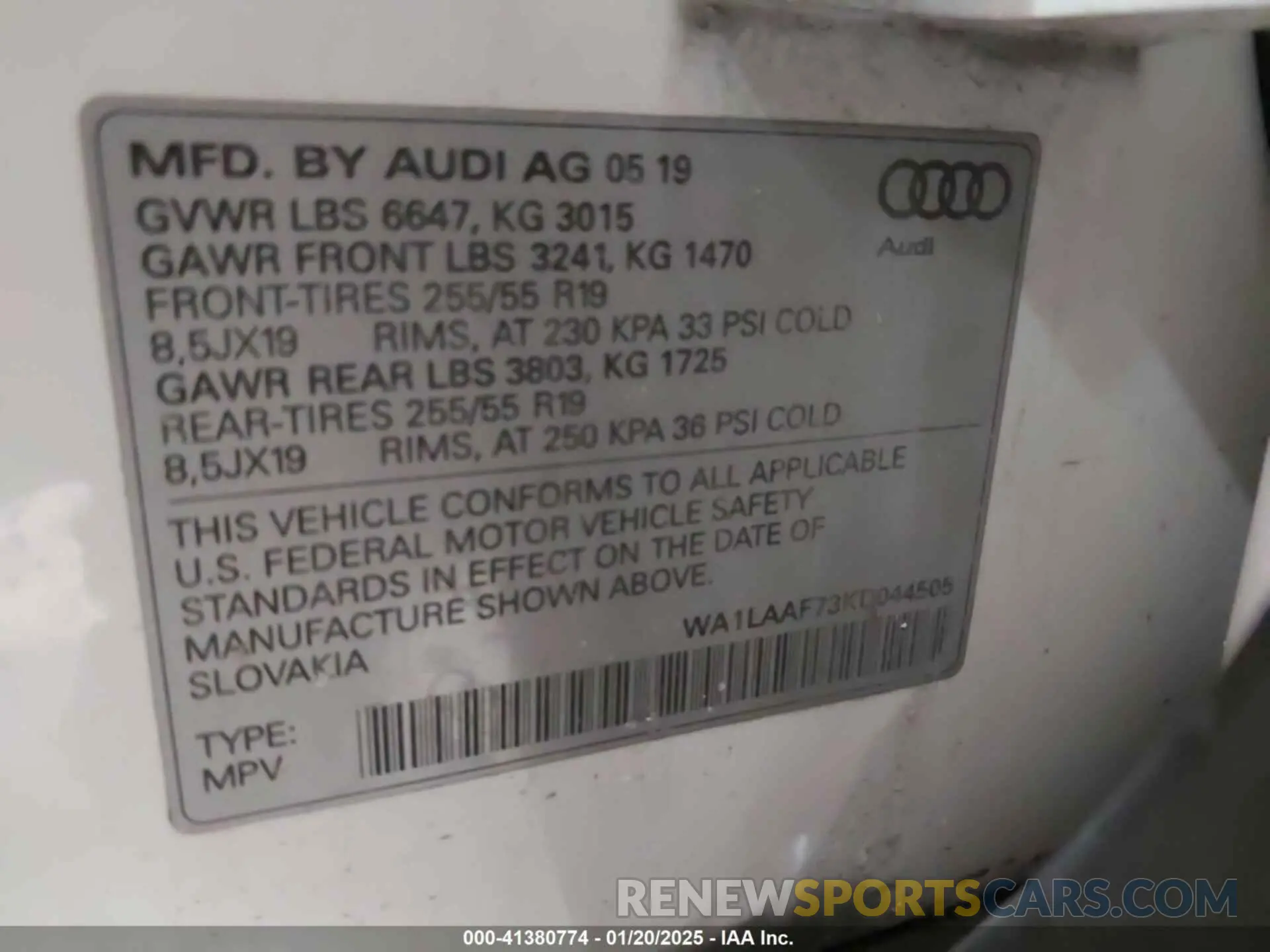 9 Фотография поврежденного автомобиля WA1LAAF73KD044505 AUDI Q7 2019