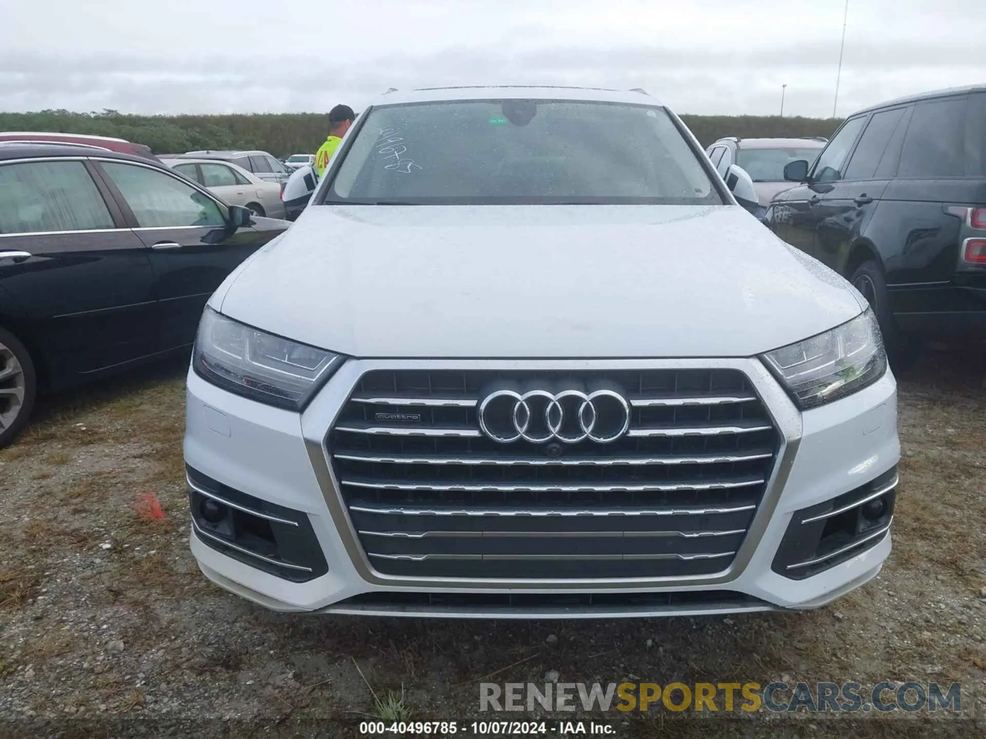 12 Фотография поврежденного автомобиля WA1LAAF74KD002571 AUDI Q7 2019