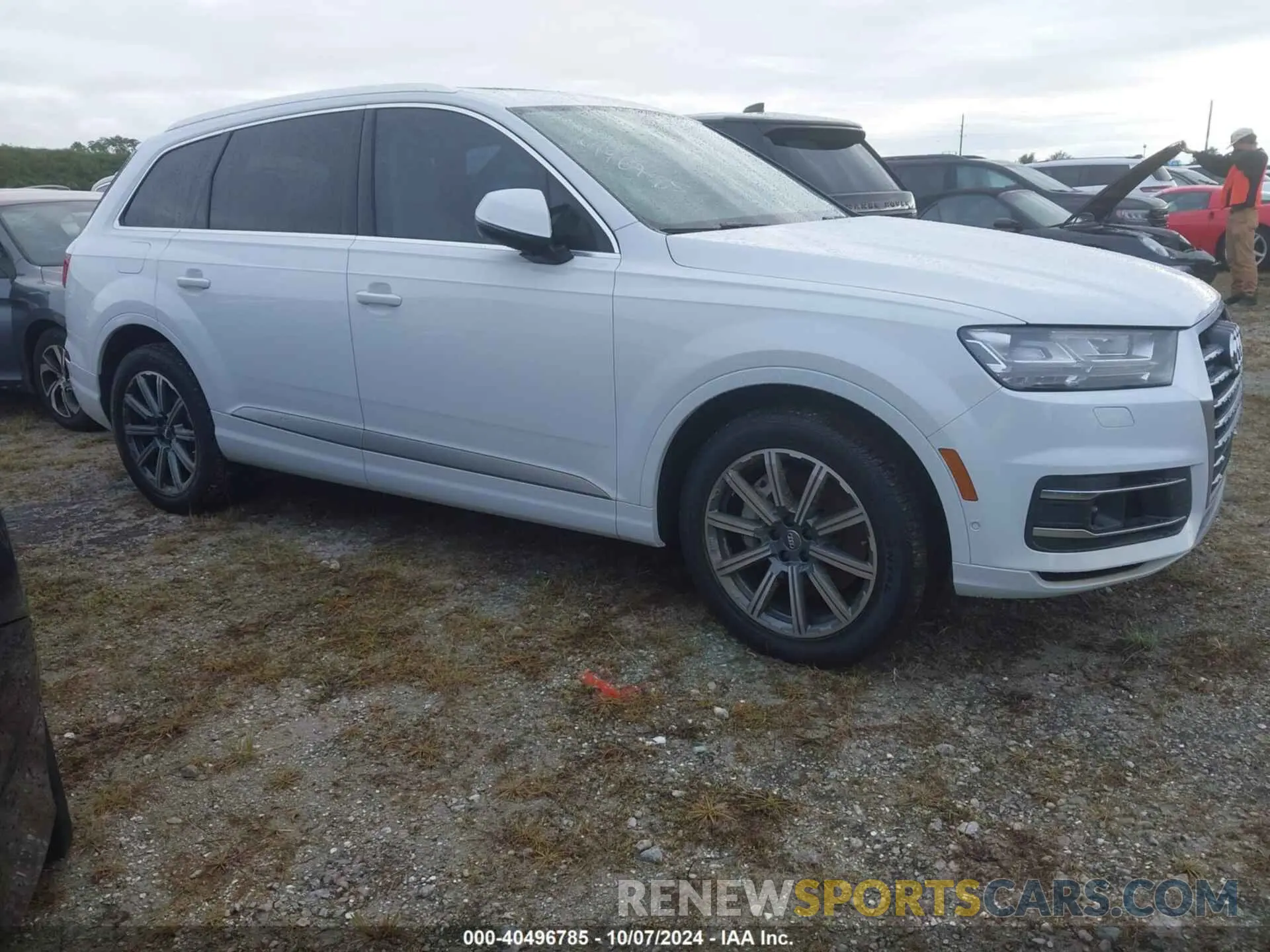 13 Фотография поврежденного автомобиля WA1LAAF74KD002571 AUDI Q7 2019