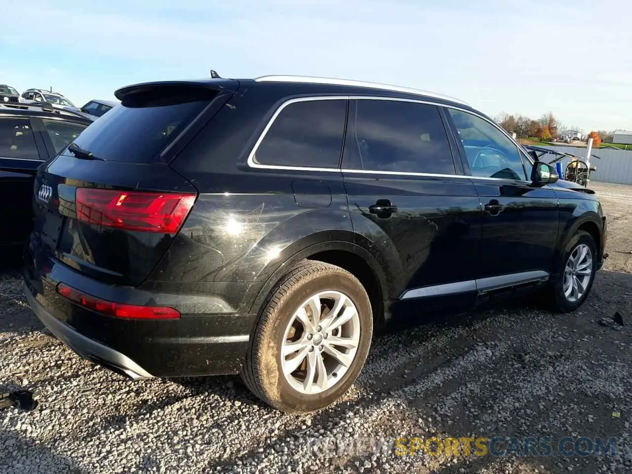 3 Фотография поврежденного автомобиля WA1LAAF74KD009553 AUDI Q7 2019