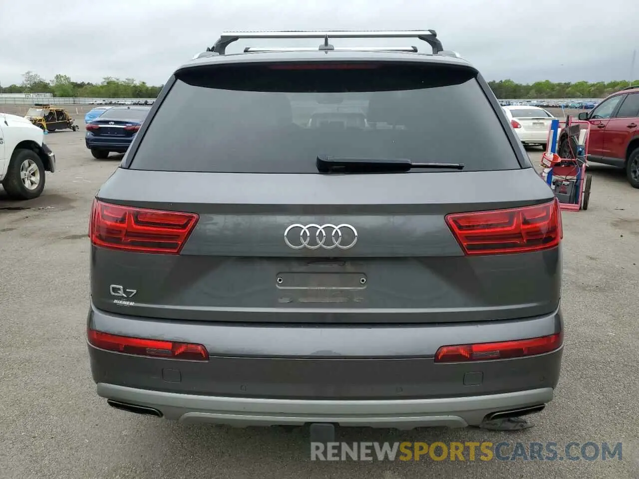 6 Photograph of a damaged car WA1LAAF75KD006144 AUDI Q7 2019