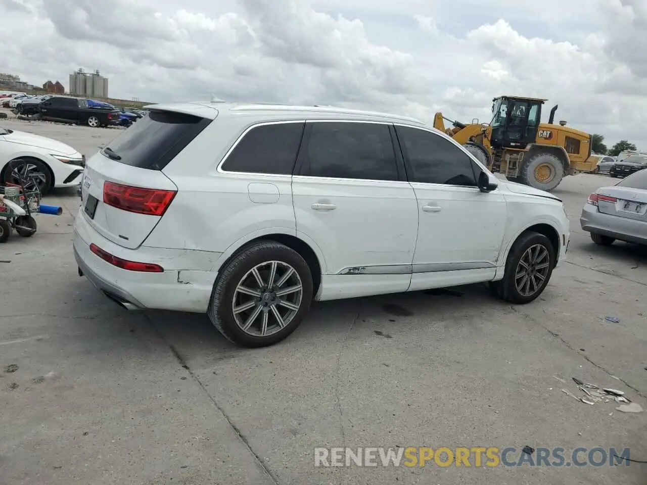 3 Photograph of a damaged car WA1LAAF76KD048936 AUDI Q7 2019