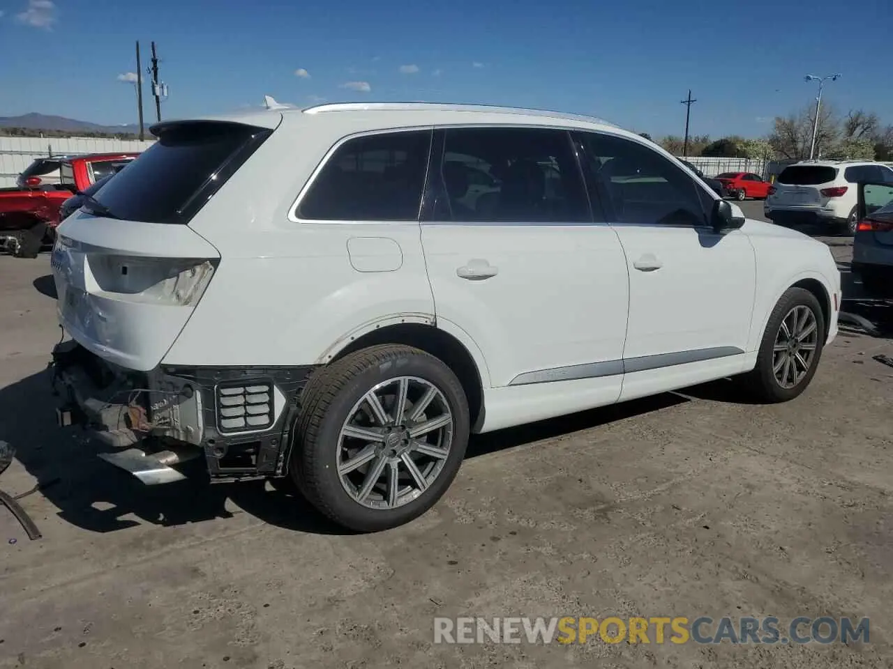 3 Photograph of a damaged car WA1LAAF79KD003621 AUDI Q7 2019