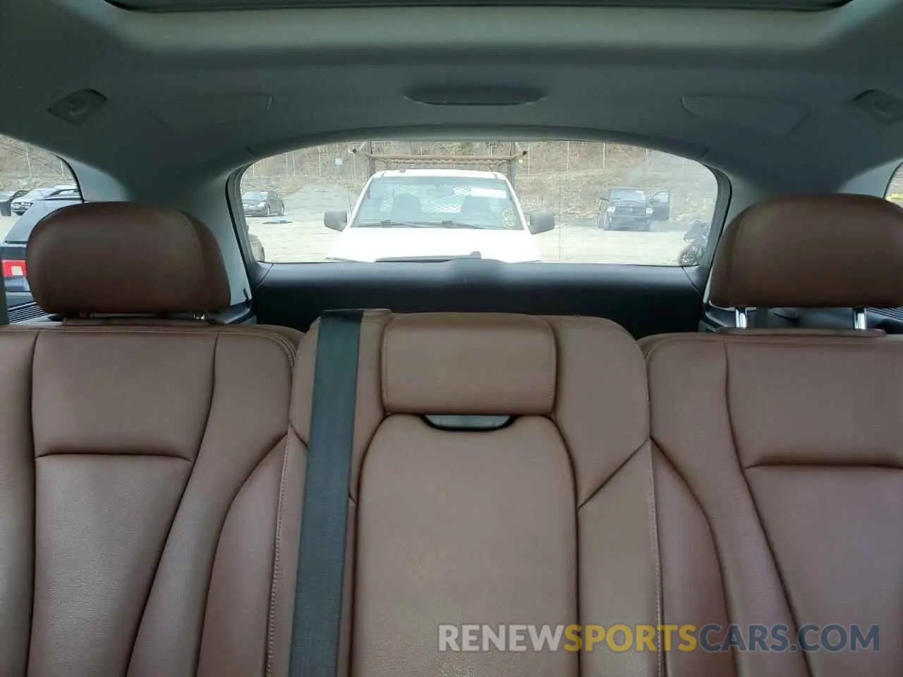 10 Фотография поврежденного автомобиля WA1LAAF79KD040152 AUDI Q7 2019