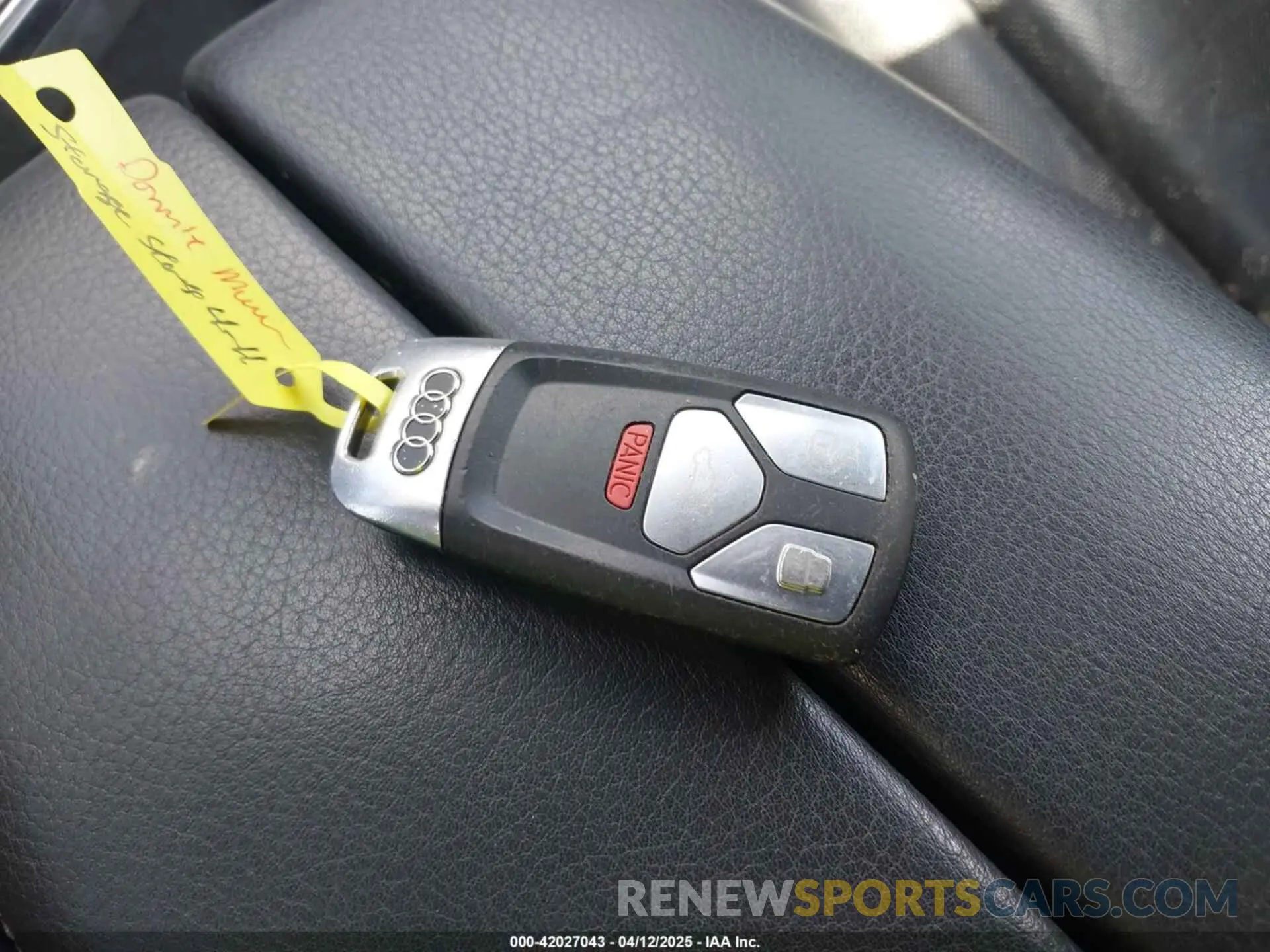 11 Photograph of a damaged car WA1LABF70KD010916 AUDI Q7 2019