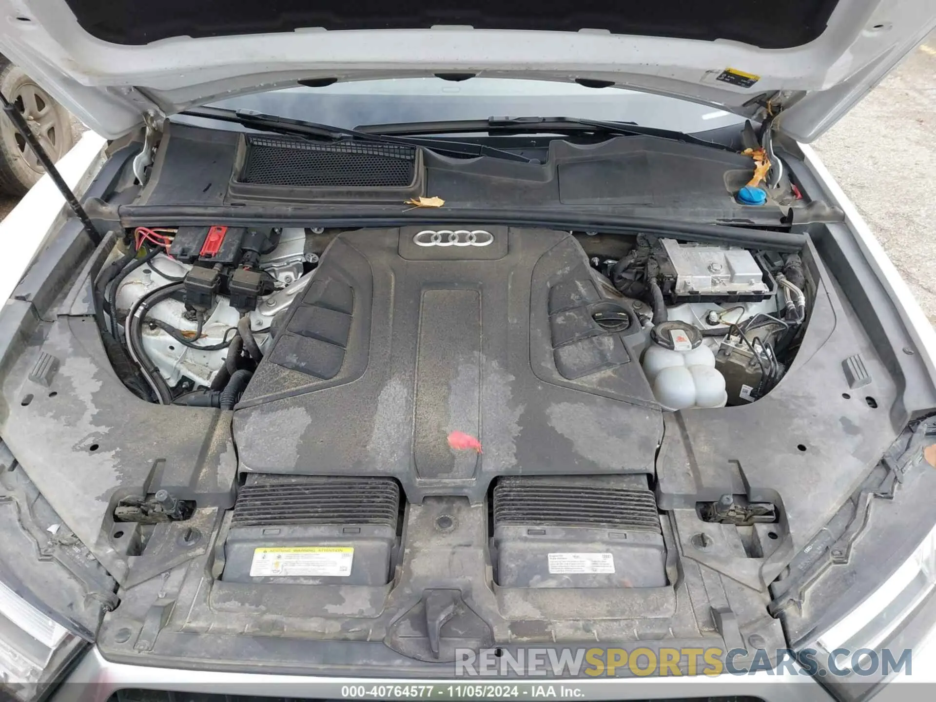 10 Photograph of a damaged car WA1LABF76KD030037 AUDI Q7 2019