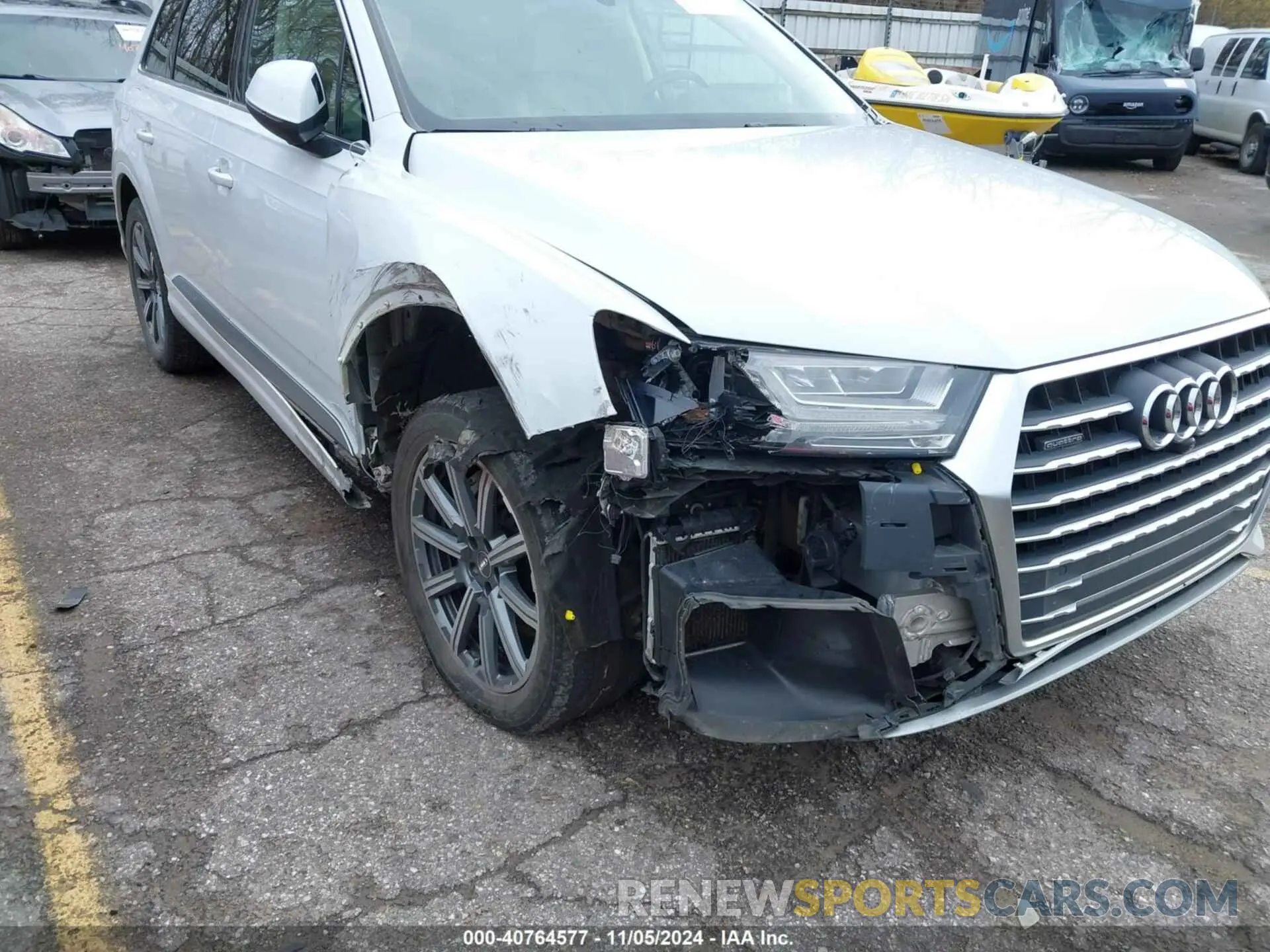 17 Photograph of a damaged car WA1LABF76KD030037 AUDI Q7 2019