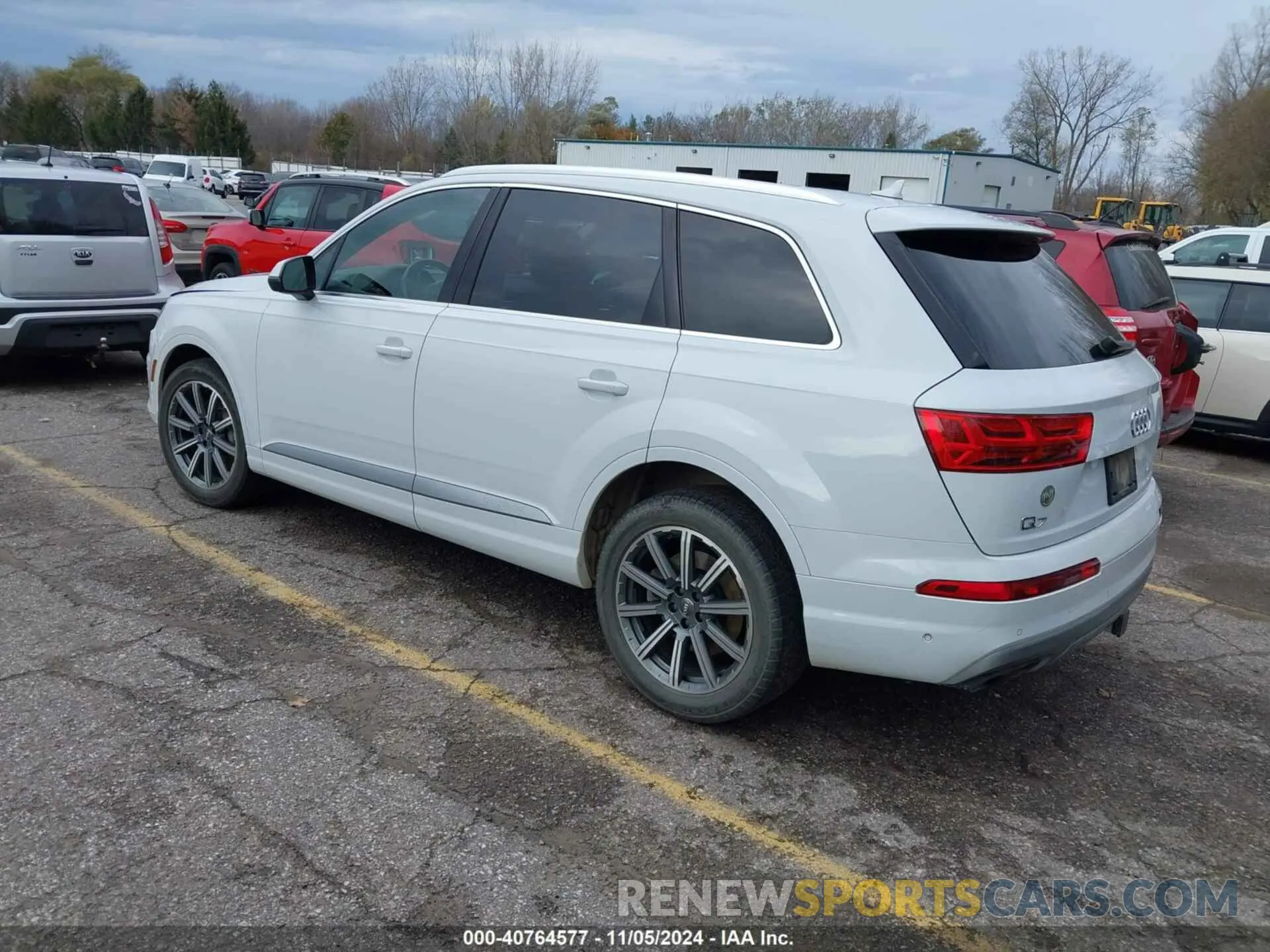 3 Photograph of a damaged car WA1LABF76KD030037 AUDI Q7 2019