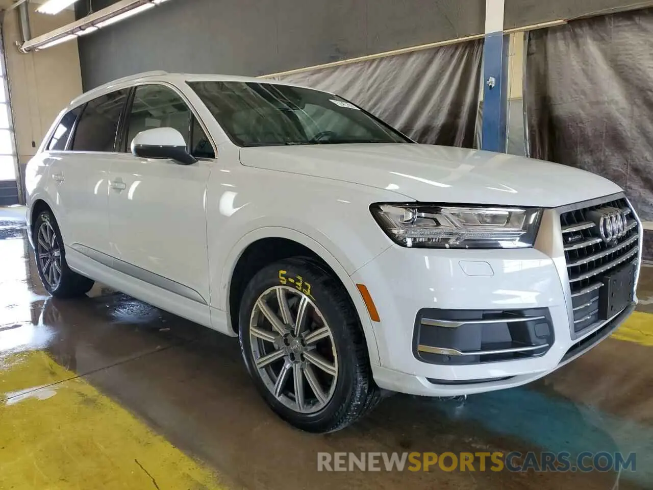 4 Photograph of a damaged car WA1LHAF70KD042836 AUDI Q7 2019