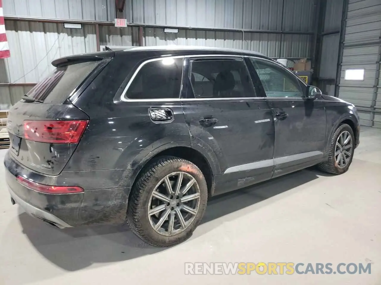 3 Photograph of a damaged car WA1LHAF70KD043713 AUDI Q7 2019