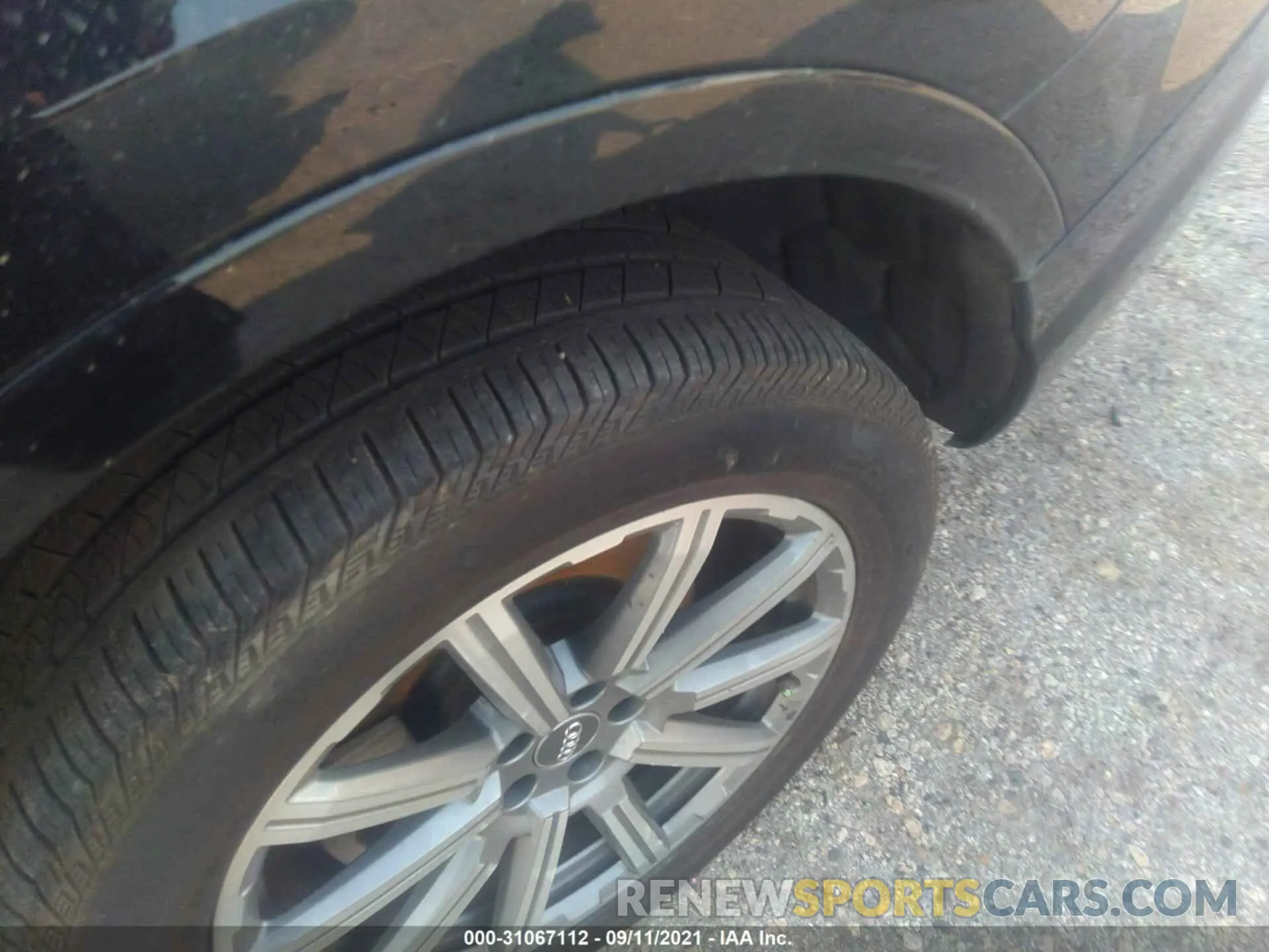 13 Photograph of a damaged car WA1LHAF72KD023043 AUDI Q7 2019
