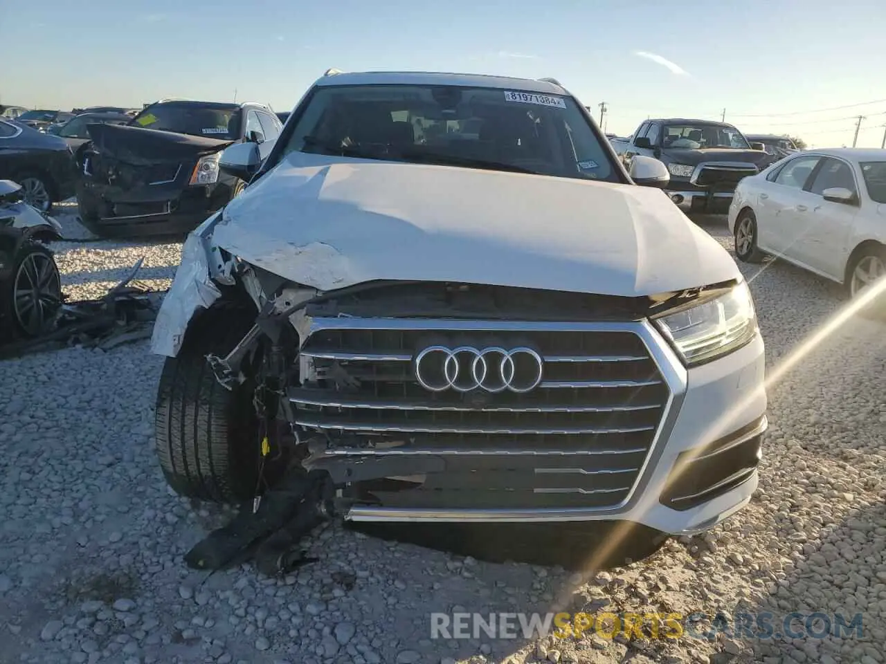5 Фотография поврежденного автомобиля WA1LHAF72KD025620 AUDI Q7 2019