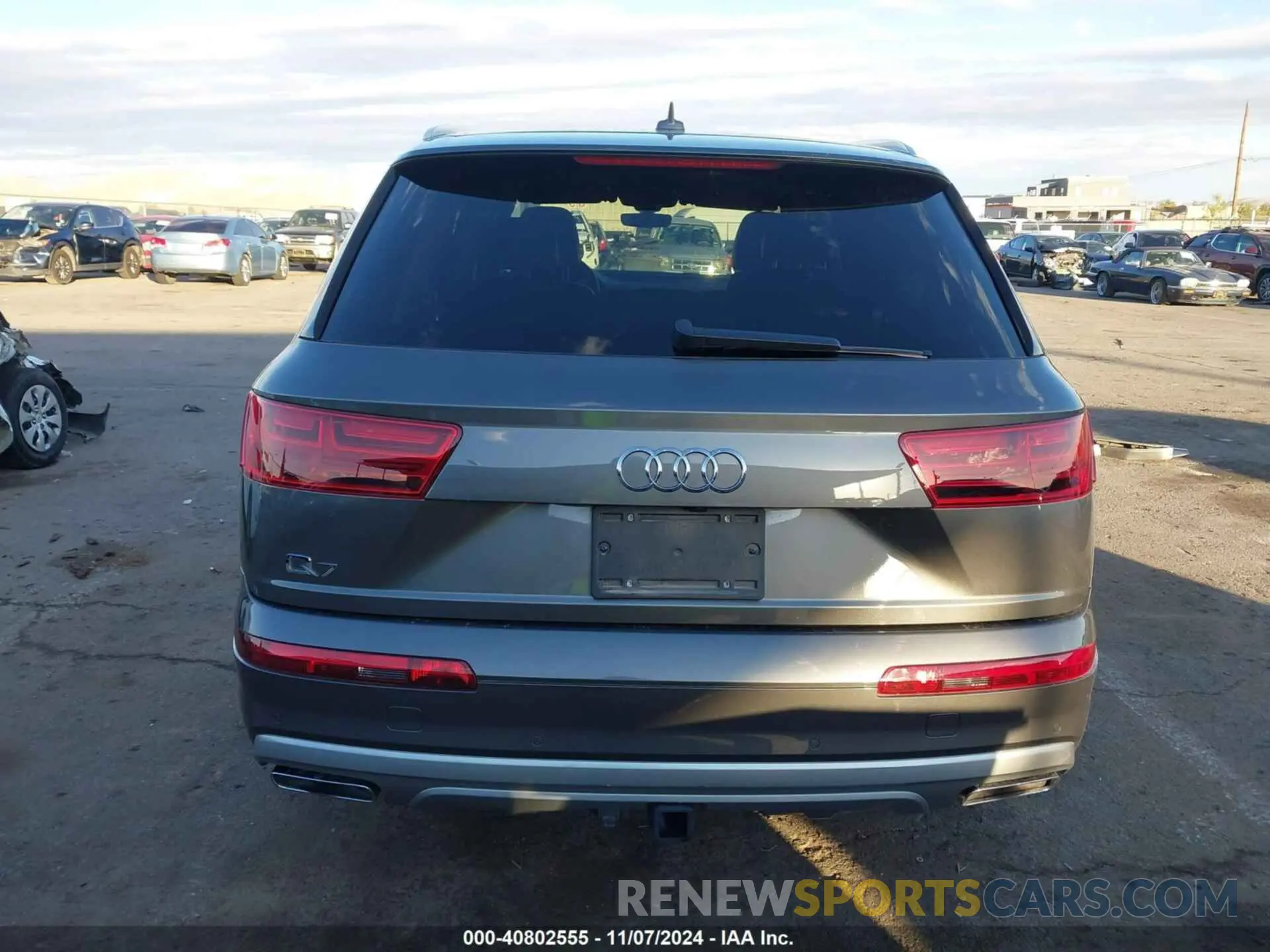 16 Photograph of a damaged car WA1LHAF73KD022807 AUDI Q7 2019