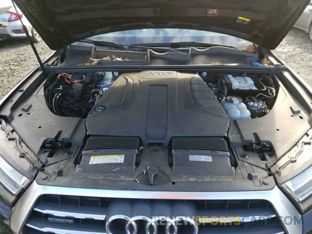7 Photograph of a damaged car WA1LHAF73KD026761 AUDI Q7 2019