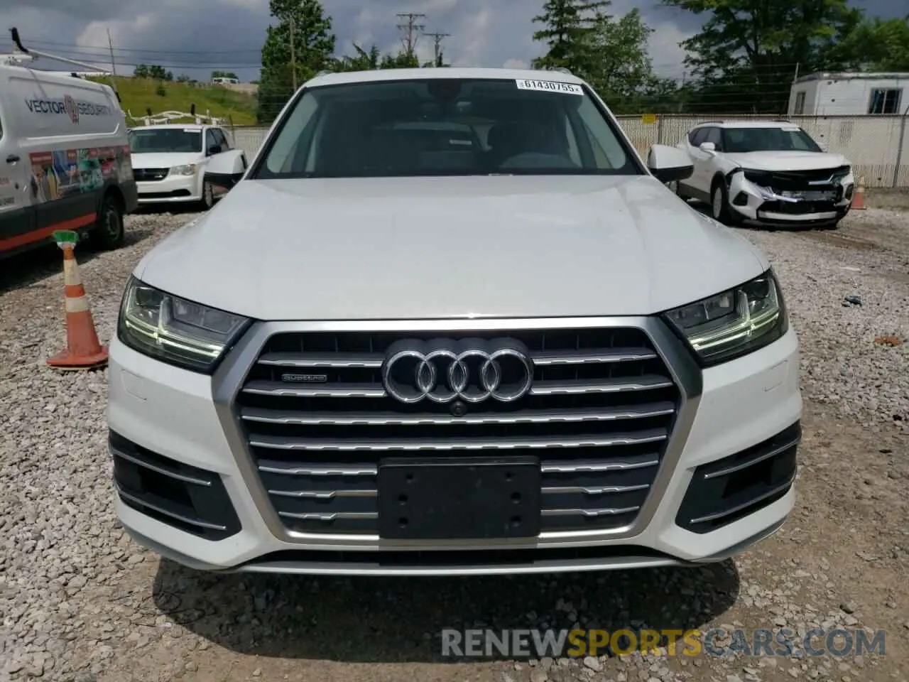 5 Photograph of a damaged car WA1LHAF73KD036495 AUDI Q7 2019