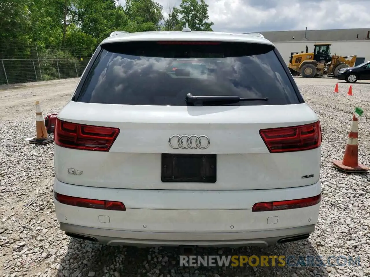 6 Photograph of a damaged car WA1LHAF73KD036495 AUDI Q7 2019