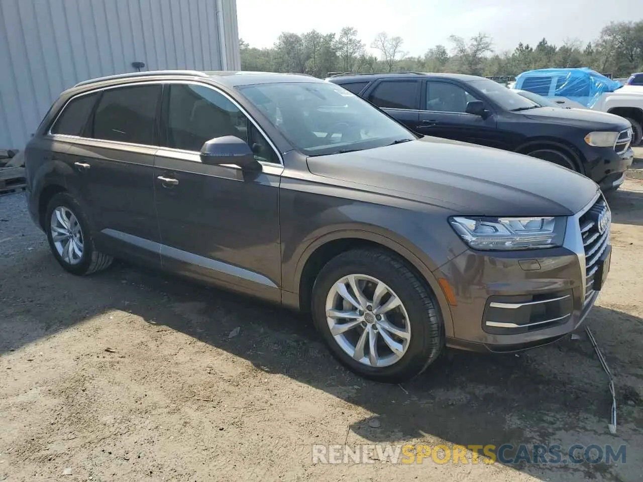 4 Фотография поврежденного автомобиля WA1LHAF73KD038831 AUDI Q7 2019
