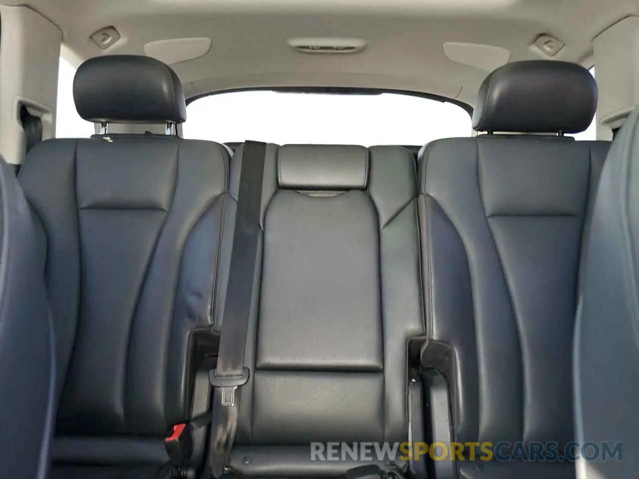 10 Фотография поврежденного автомобиля WA1LHAF74KD026218 AUDI Q7 2019