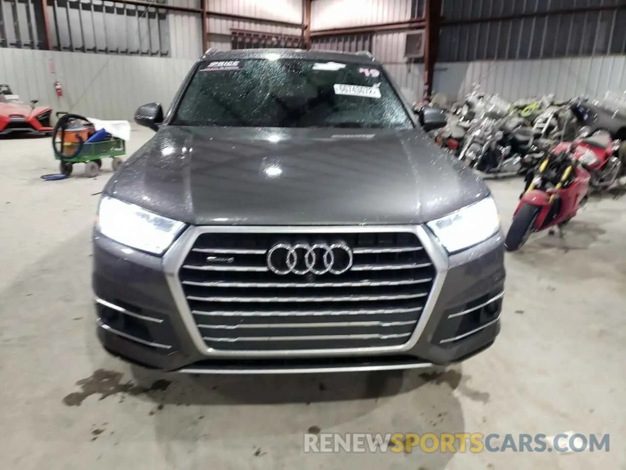 9 Фотография поврежденного автомобиля WA1LHAF75KD041679 AUDI Q7 2019