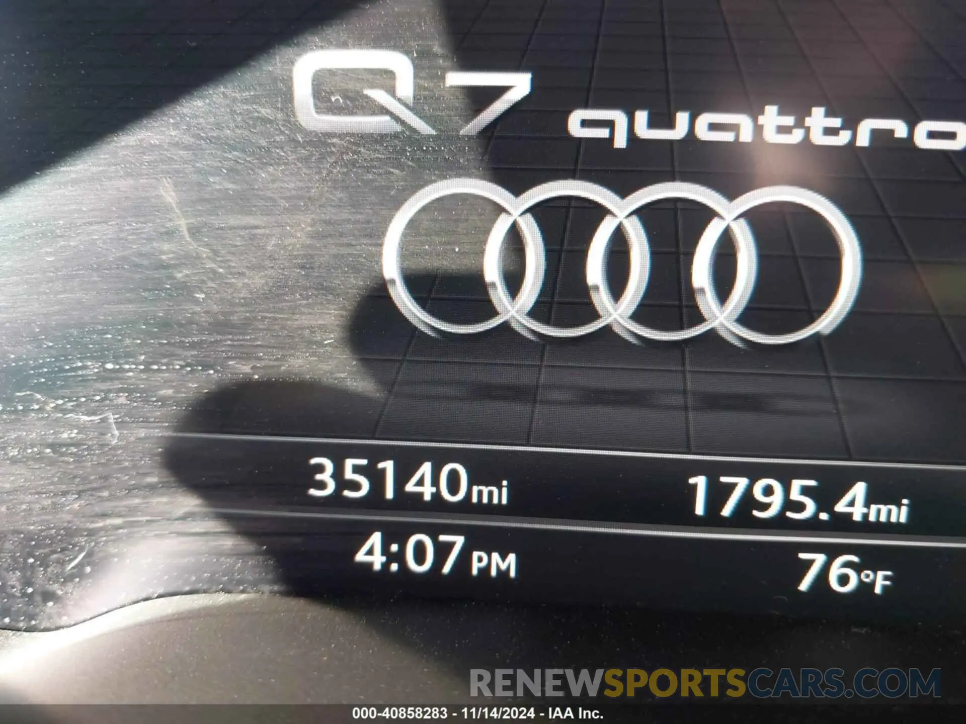 14 Photograph of a damaged car WA1LHAF75KD042718 AUDI Q7 2019
