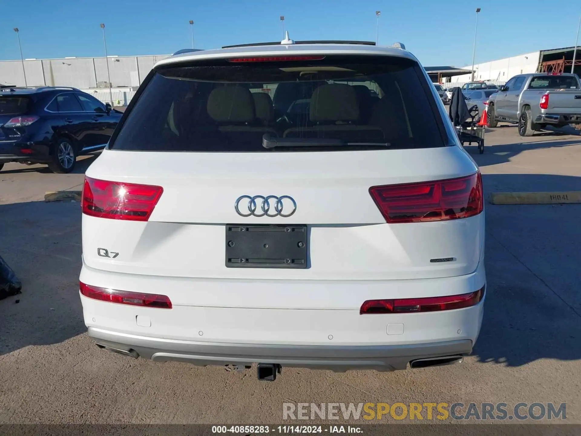15 Photograph of a damaged car WA1LHAF75KD042718 AUDI Q7 2019