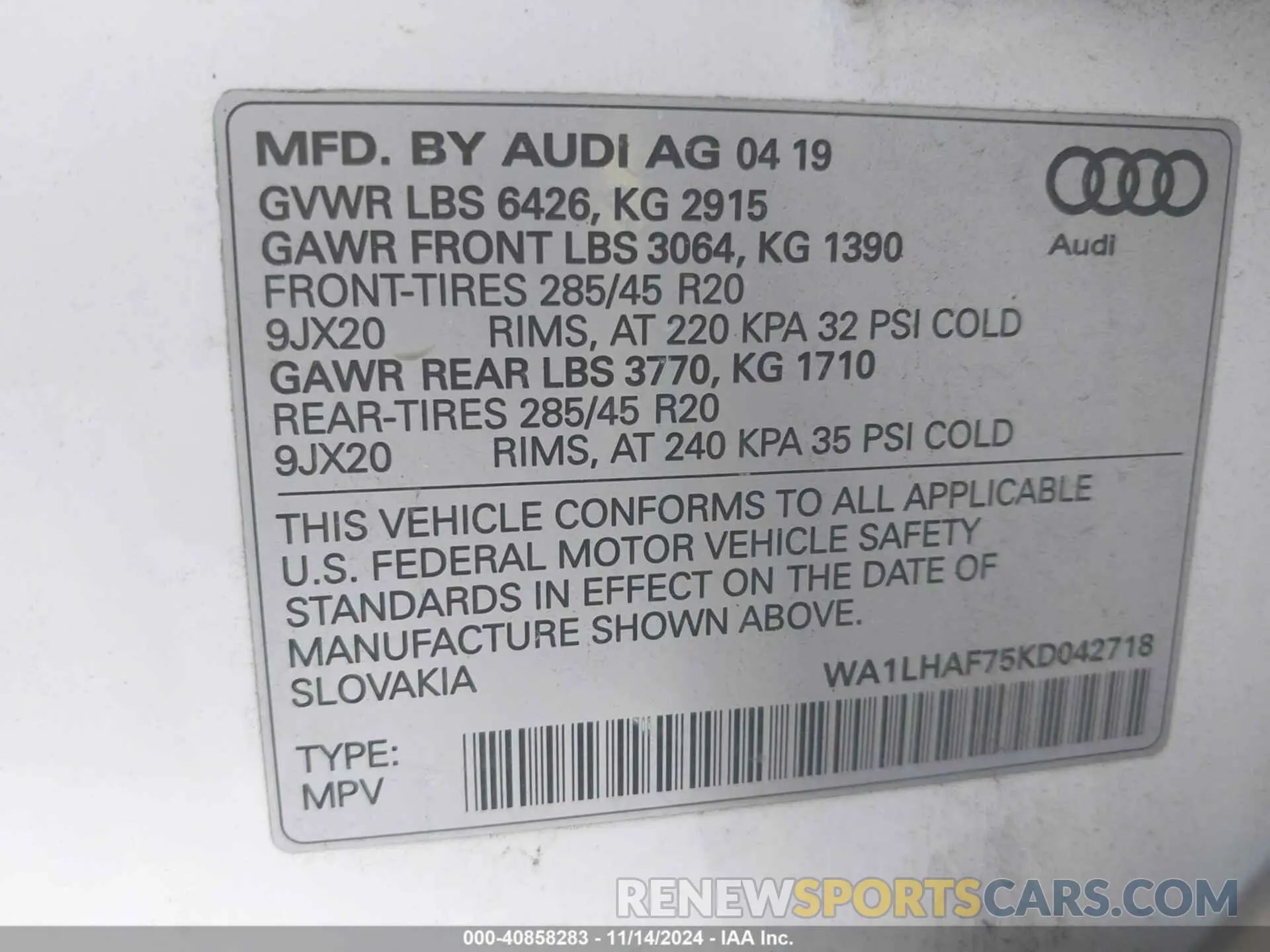 9 Photograph of a damaged car WA1LHAF75KD042718 AUDI Q7 2019