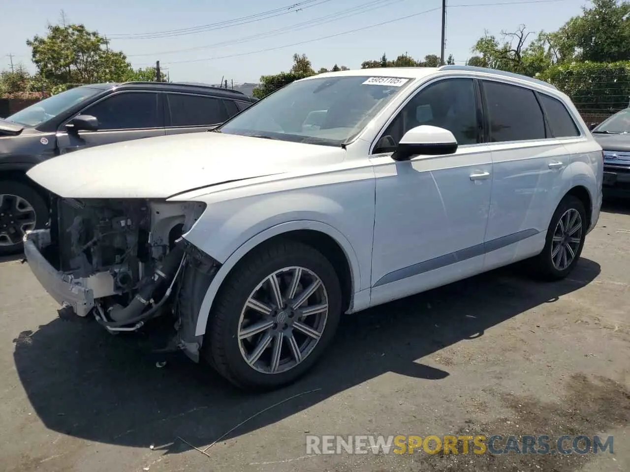 1 Photograph of a damaged car WA1LHAF76KD040542 AUDI Q7 2019