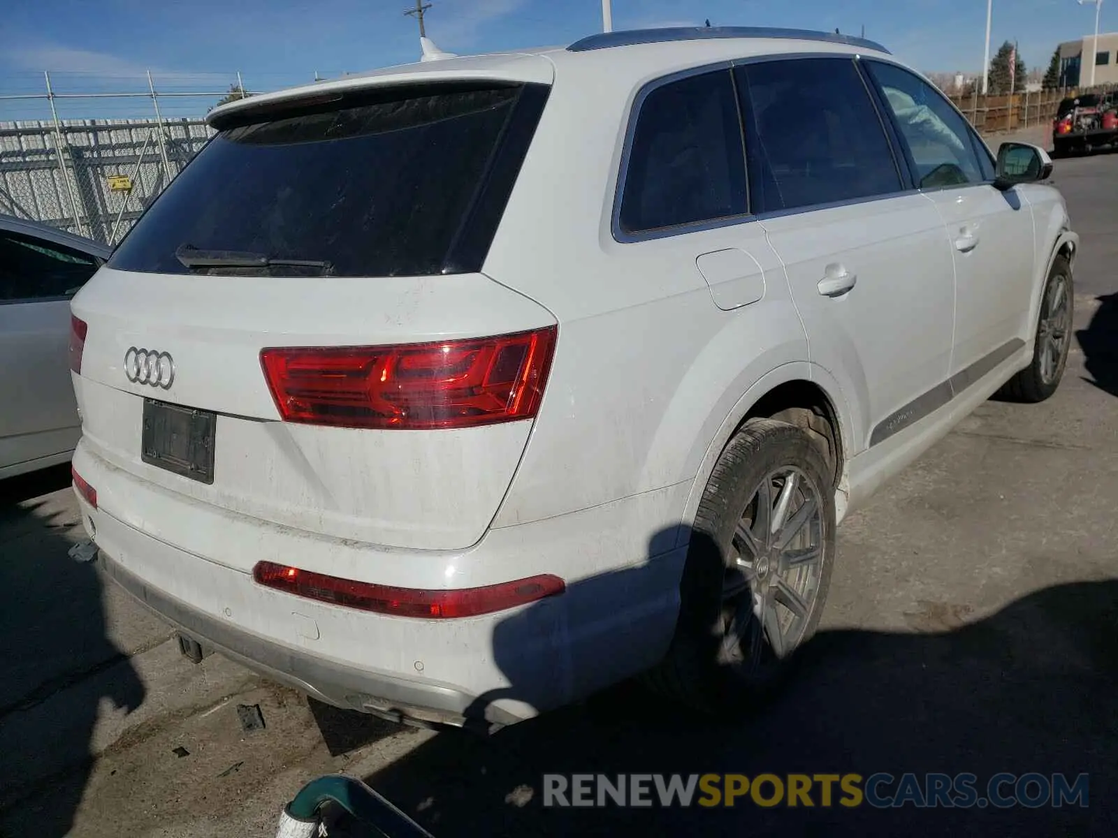 4 Photograph of a damaged car WA1LHAF77KD023622 AUDI Q7 2019