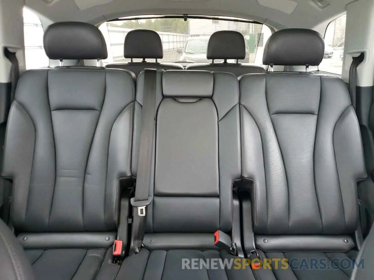 10 Фотография поврежденного автомобиля WA1LHAF77KD033308 AUDI Q7 2019