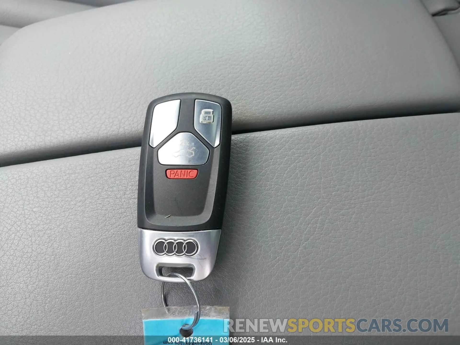 11 Photograph of a damaged car WA1LHAF77KD038525 AUDI Q7 2019
