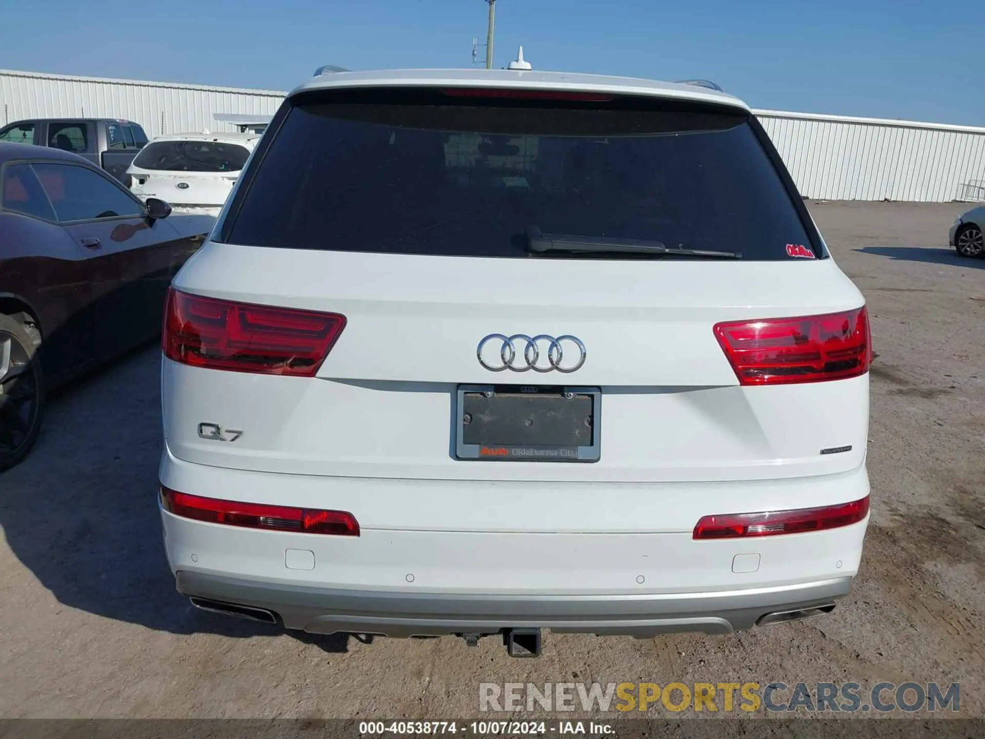 16 Фотография поврежденного автомобиля WA1LHAF77KD044020 AUDI Q7 2019