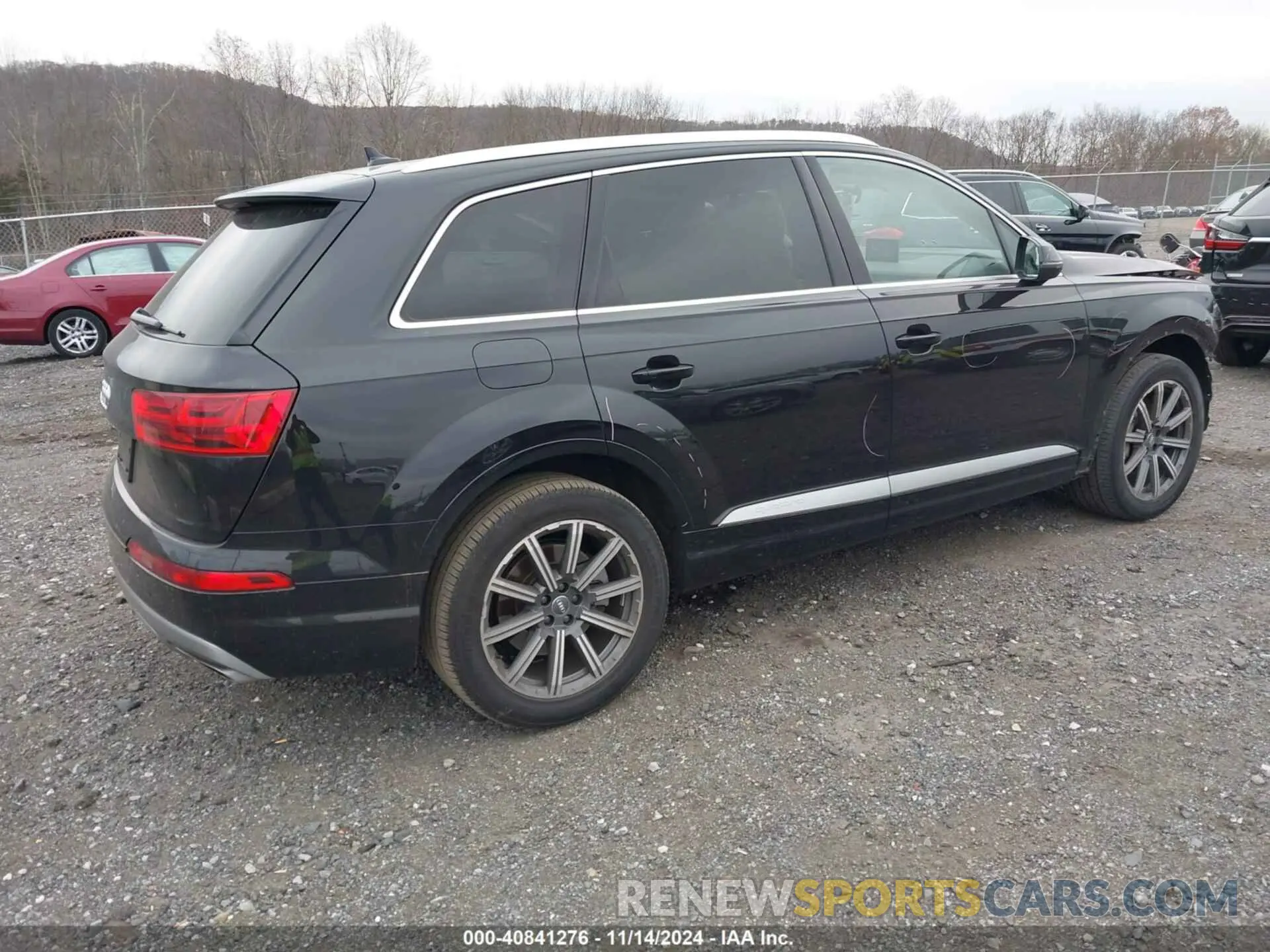 4 Фотография поврежденного автомобиля WA1LHAF78KD025525 AUDI Q7 2019