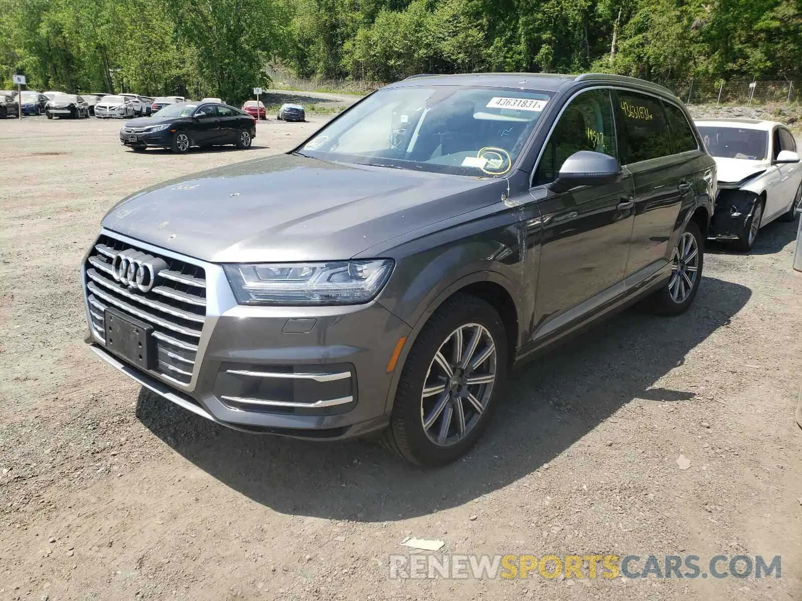 2 Photograph of a damaged car WA1LHAF79KD026702 AUDI Q7 2019
